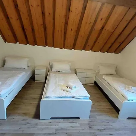 Wa122 - Grosse Monteurwohnung Uebergangswohnung Ваккерсдорф