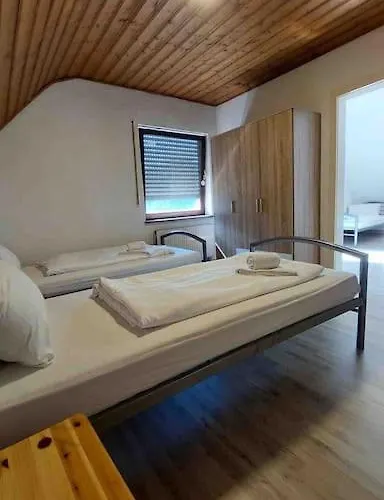 Wa122 - Grosse Monteurwohnung Uebergangswohnung Daire *